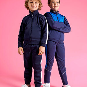 Trainingsanzug für Kinder gestalten